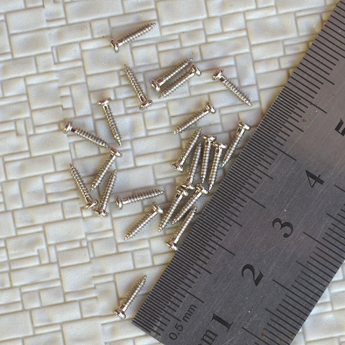 300  x  Mini Tiny Silver Self Tapping Screws 1.7mm x 8mm